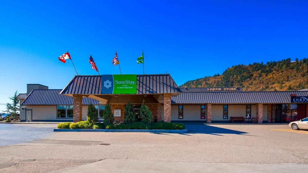 Surestay Hotel By Best Western Чилливак Экстерьер фото